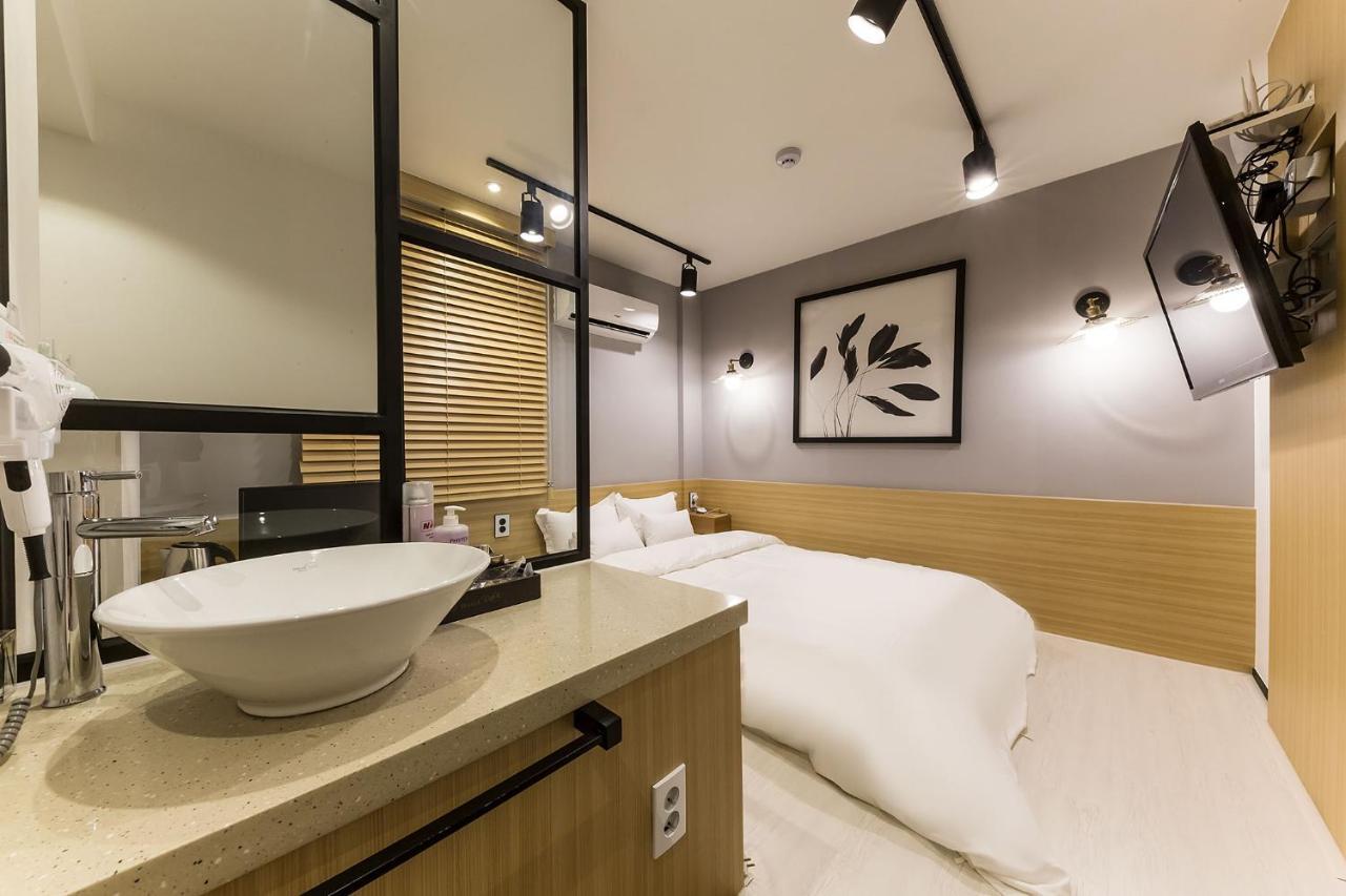 Raha Hotel Сеул Екстер'єр фото